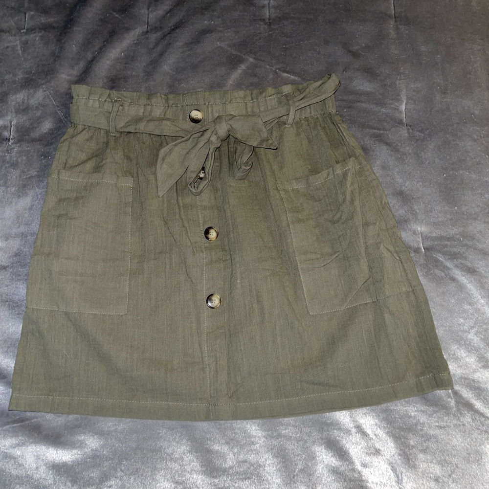 Paperbag belted skirt